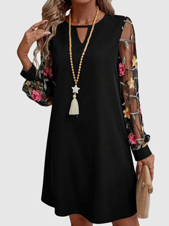 Thaïs | Robe Mini Élégante – Douce & Féminine